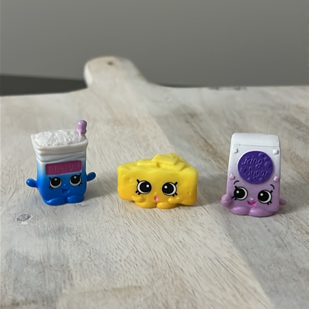 Shopkins Collectors Sets~Retired Shopkins Figurines-Custom Set-Buy 3 Get 1 Free